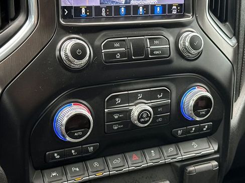 Used 2021 GMC Sierra 1500 AT4 w/ AT4 Premium Package image 22