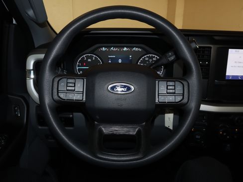 Used 2026 Ford F450 XLT w/ FX4 Off-Road Package AWD/4WD image 25