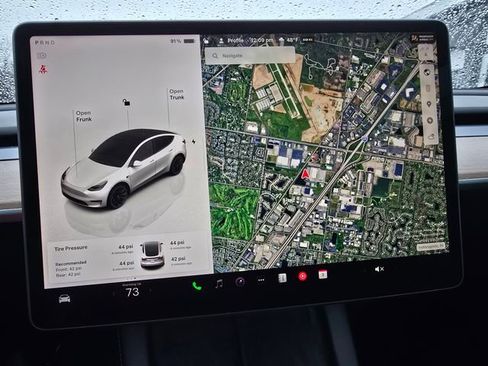 Used 2023 Tesla Model Y Long Range image 54