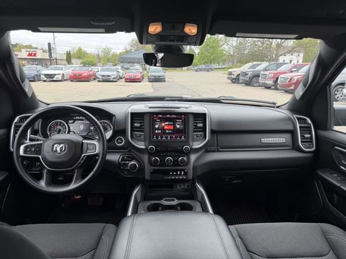 Used 2021 RAM 1500 Big Horn AWD/4WD image 25