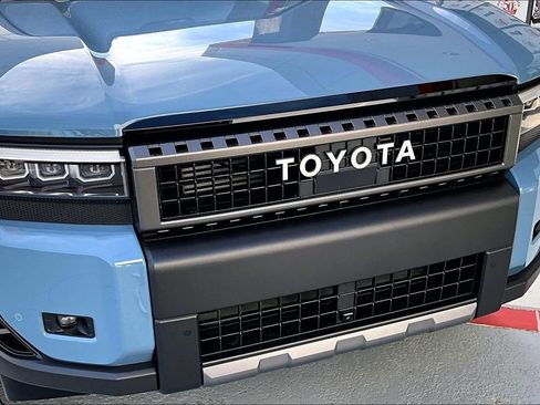 Certified 2025 Toyota Land Cruiser w/ Premium Package image 32