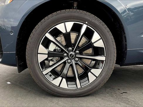New 2026 Volvo XC60 T8 Plus w/ Protection Package Premier image 14