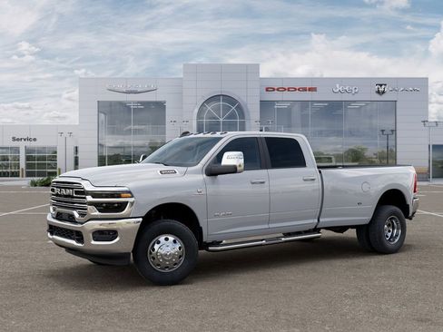 New 2026 RAM 3500 Laramie w/ Max Tow Package AWD/4WD image 2
