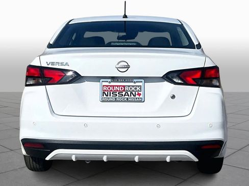 New 2025 Nissan Versa S w/ Trunk Package FWD image 4