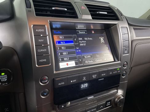 Used 2019 Lexus GX 460 Premium AWD/4WD image 15