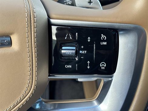 Certified 2023 Land Rover Range Rover SE image 29