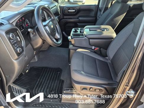 Used 2023 Chevrolet Silverado 1500 Custom AWD/4WD image 18