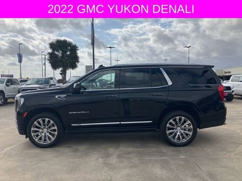 Used 2022 GMC Yukon Denali w/ Max Trailering Package image 4