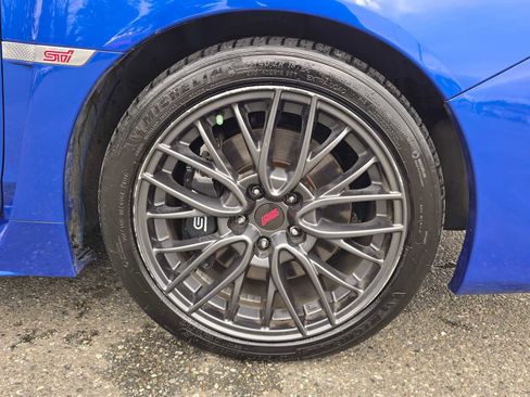 Used 2017 Subaru WRX STI image 9