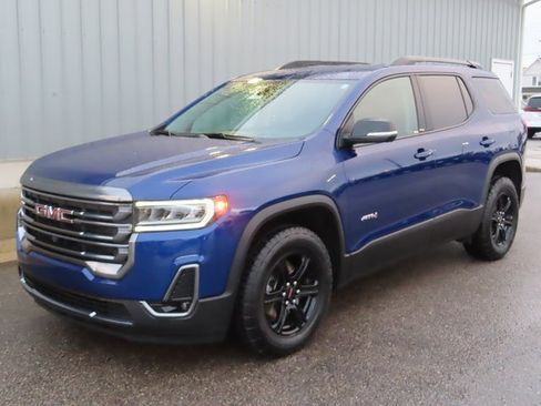 Used 2023 GMC Acadia AT4 w/ Technology Package image 8