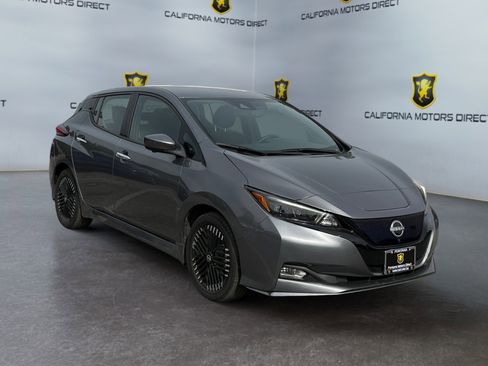Used 2025 Nissan Leaf SV Plus image 7