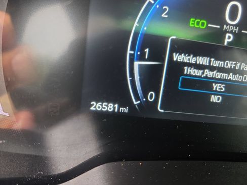 Used 2024 Toyota Corolla XSE FWD image 15