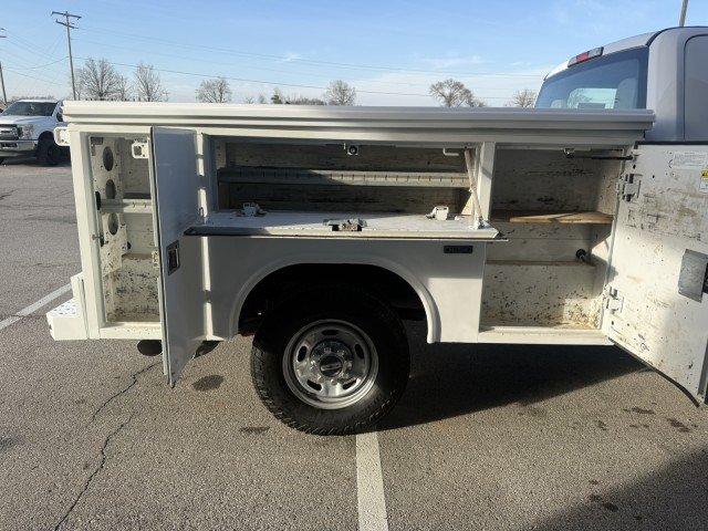 Used 2018 Ford F250 XL w/ Power Equipment Group AWD/4WD image 14