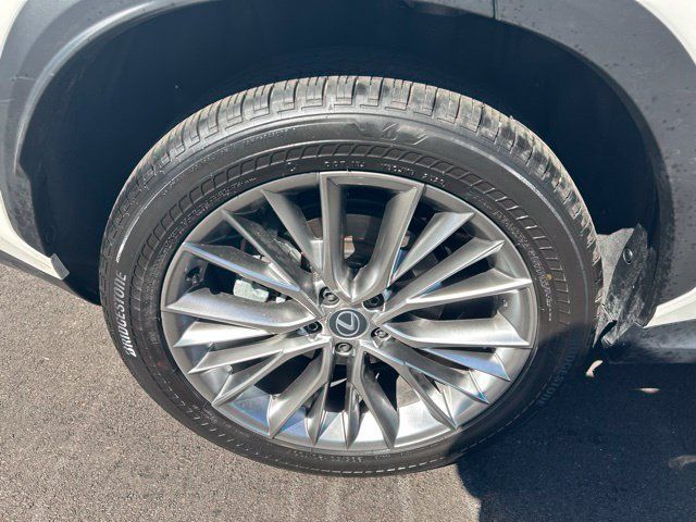 Used 2024 Lexus NX 350h AWD w/ Vision Package image 34