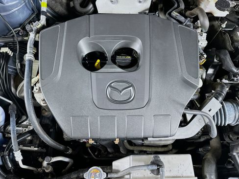 Used 2025 MAZDA CX-5 Carbon Edition image 33