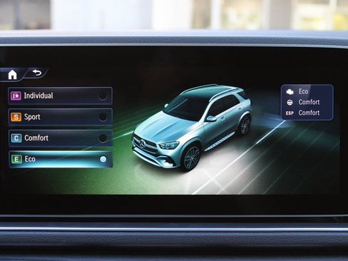 Used 2025 Mercedes-Benz GLE 350 4MATIC image 37