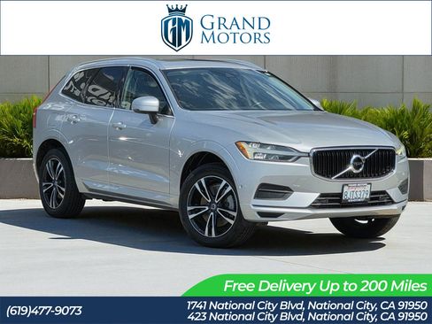 Used 2019 Volvo XC60 T6 Momentum w/ Multimedia Package image 1
