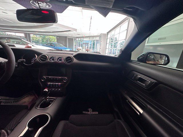 Used 2018 Ford Mustang Shelby GT350 w/ Electronics Package RWD image 24