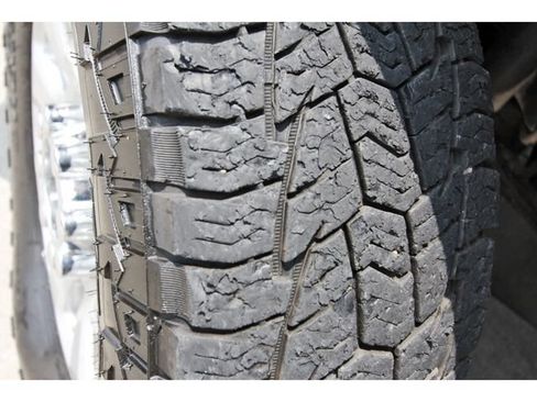 Certified 2024 Ford F250 XLT AWD/4WD image 28