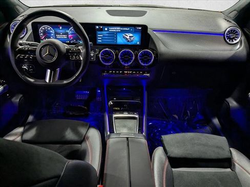 Certified 2025 Mercedes-Benz GLA 250 image 19