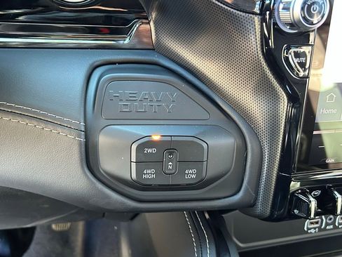 New 2026 RAM 2500 Limited image 24