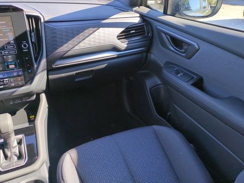 Used 2025 Subaru Forester Premium AWD/4WD image 15