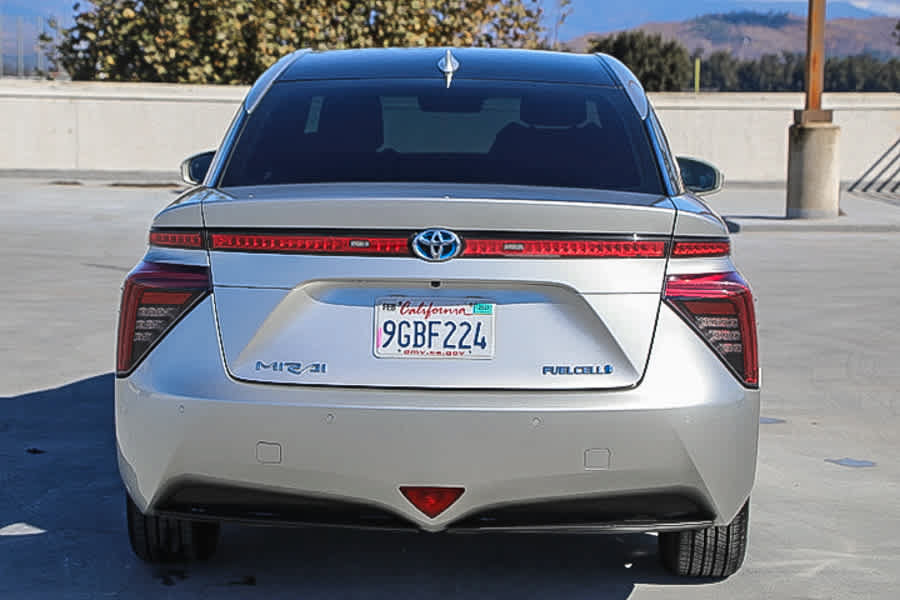 Used 2019 Toyota Mirai FWD image 5