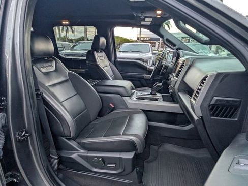 Used 2019 Ford F150 Raptor w/ Equipment Group 802A Luxury AWD/4WD image 15