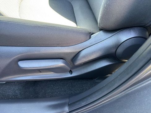 Used 2025 Toyota RAV4 LE image 22