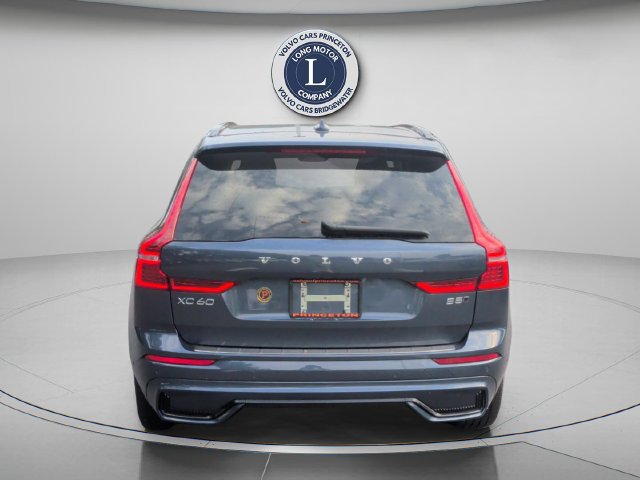 Used 2023 Volvo XC60 B5 Plus w/ Climate Package AWD/4WD image 12