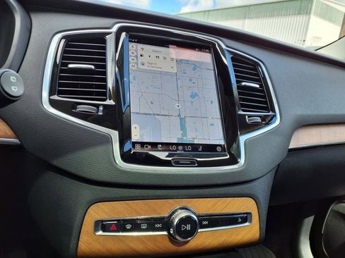 Certified 2024 Volvo XC90 T8 Plus w/ Protection Package Premier image 26