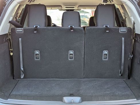 Certified 2024 Nissan Pathfinder S FWD image 24