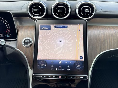 Certified 2025 Mercedes-Benz GLC 350e 4MATIC image 29