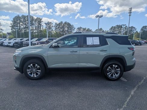 Used 2025 Chevrolet Equinox LT w/ Convenience Package II image 8