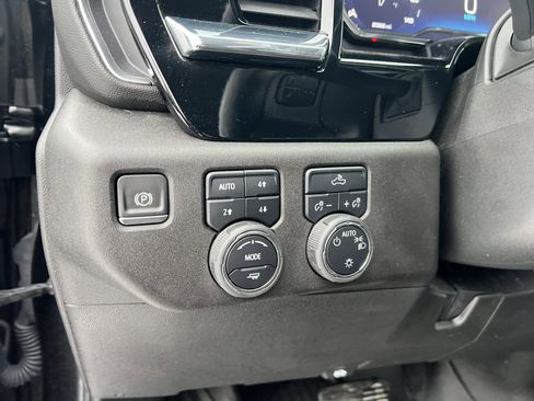 Certified 2024 Chevrolet Silverado 1500 LT image 17