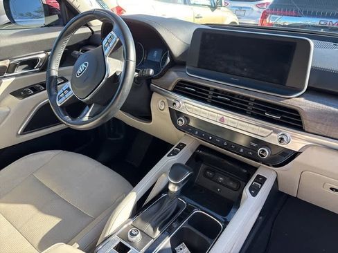 Used 2020 Kia Telluride EX w/ Towing Package image 7