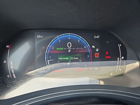 Used 2025 Toyota Grand Highlander AWD image 17