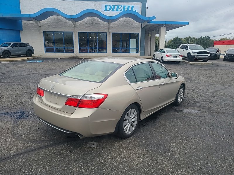 Used 2014 Honda Accord EX image 5