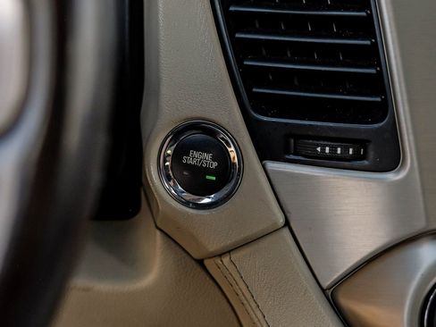 Used 2019 GMC Yukon Denali w/ Open Road Package image 23