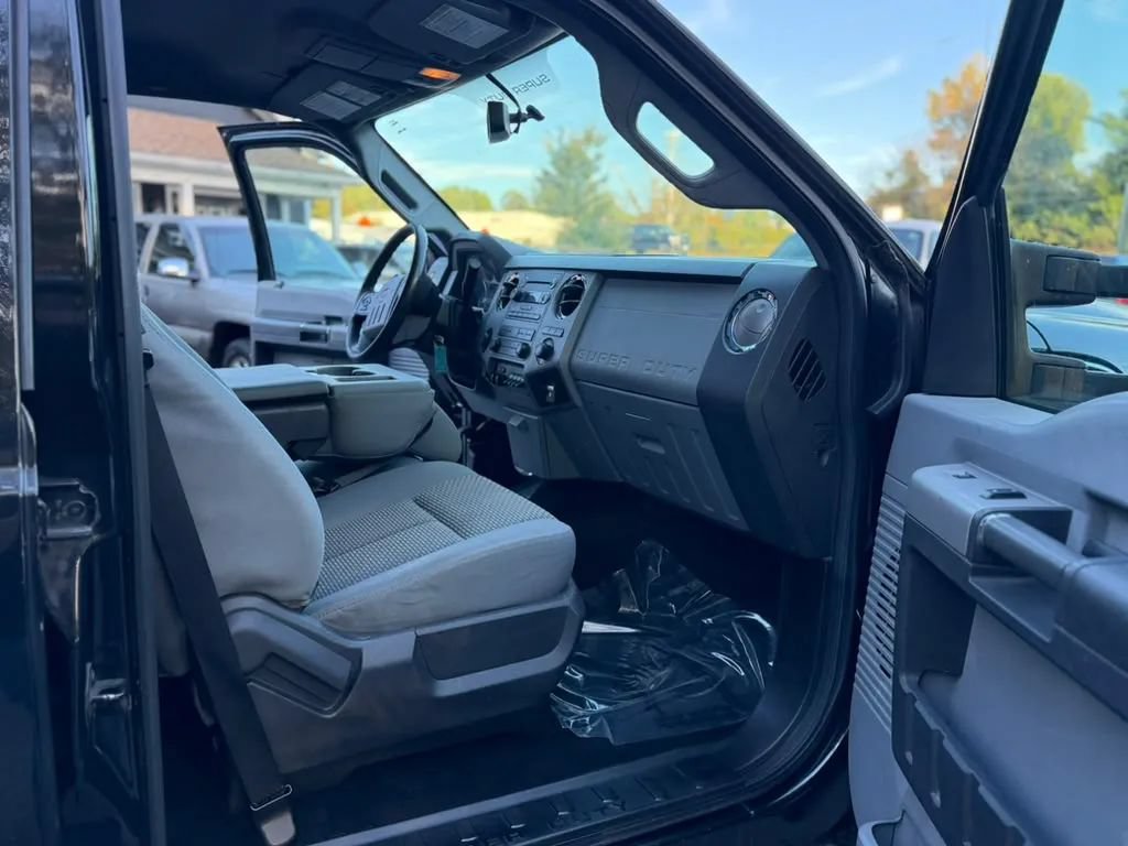Used 2015 Ford F250 XLT w/ XLT Value Package AWD/4WD image 18
