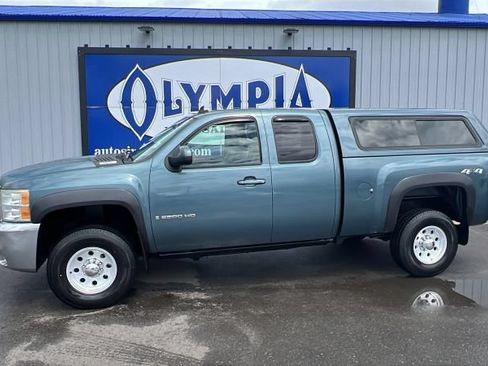 Used 2007 Chevrolet Silverado 2500 LTZ w/ EZ-Lift Tailgate Package AWD/4WD image 1