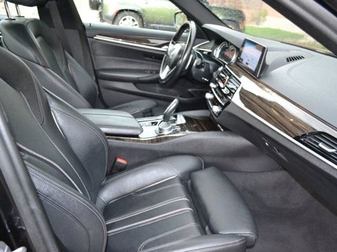 Used 2018 BMW 540i xDrive AWD/4WD image 23