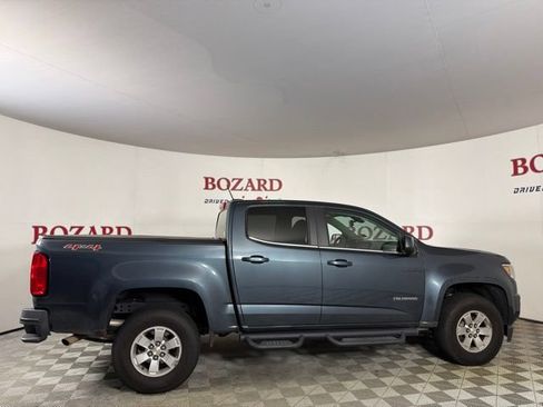 Used 2020 Chevrolet Colorado W/T w/ WT Convenience Package AWD/4WD image 9
