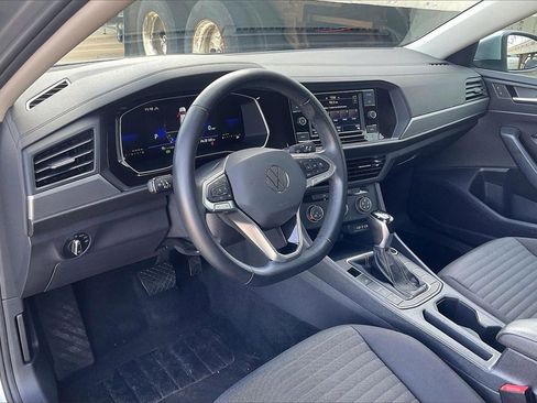 Used 2024 Volkswagen Jetta S image 13
