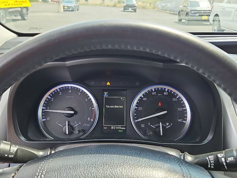 Used 2019 Toyota Highlander Limited FWD image 15