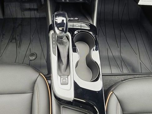 New 2026 Buick Envista Avenir FWD image 23