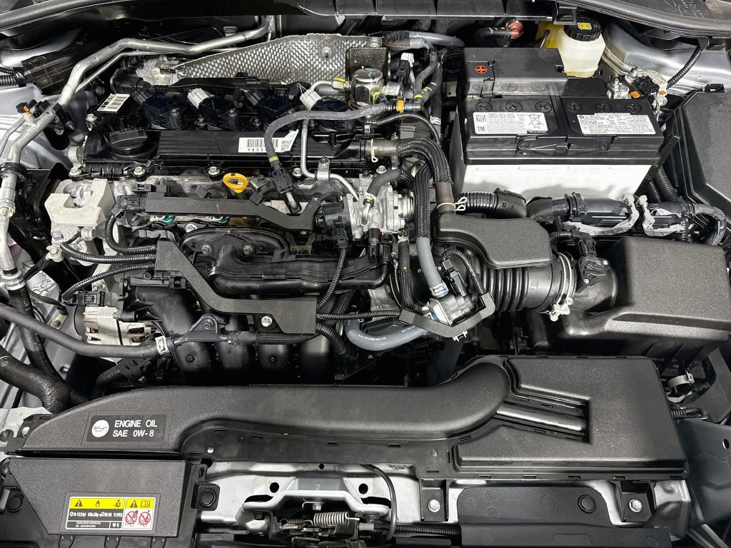 Certified 2025 Toyota Corolla Cross L FWD image 31