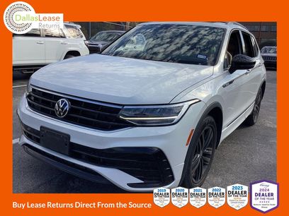 Used 2022 Volkswagen Tiguan SE R-Line