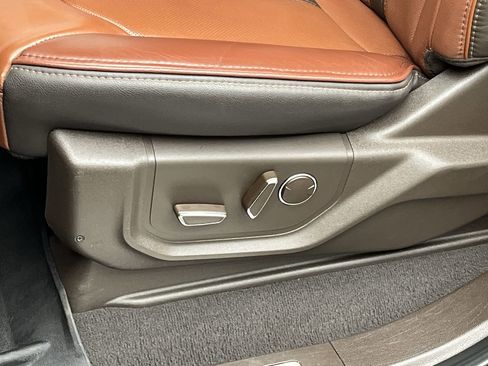 Used 2019 Ford F250 King Ranch w/ Chrome Package image 12