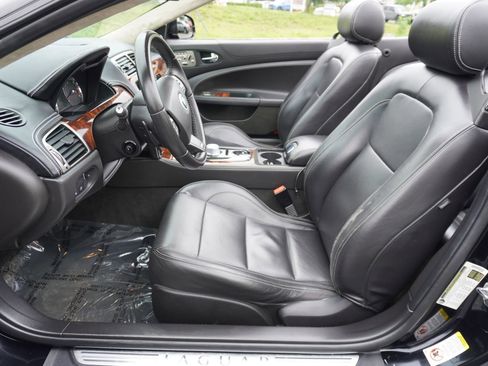 Used 2010 Jaguar XKR R RWD image 12